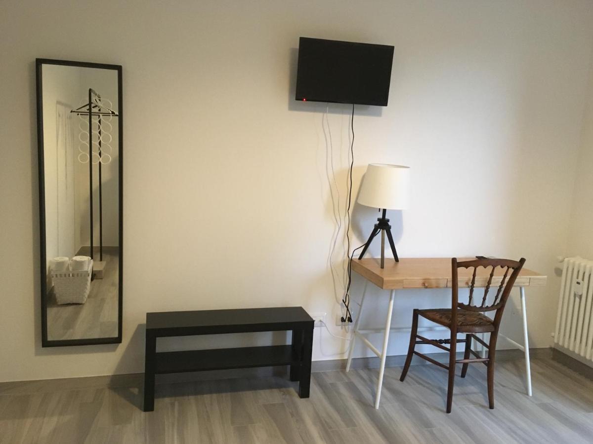 Four Rooms — Photos 3